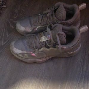 Dame lillard Unisex-Adult Dame 7 Extply Basketball Shoe